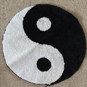 Small - 24 inch Black and White Yin Yang Rug